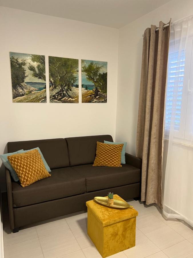 Apartmani Pernjak Mandre Kültér fotó