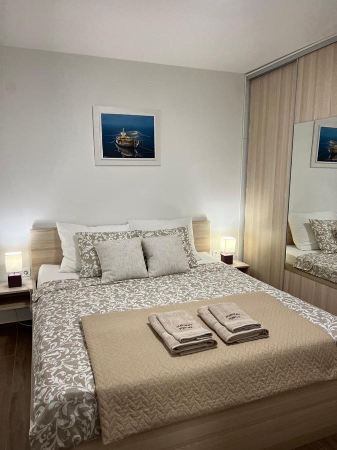 Apartmani Pernjak Mandre Kültér fotó